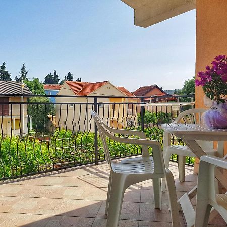 Apartmani Mlinar Gornji Karin Kültér fotó