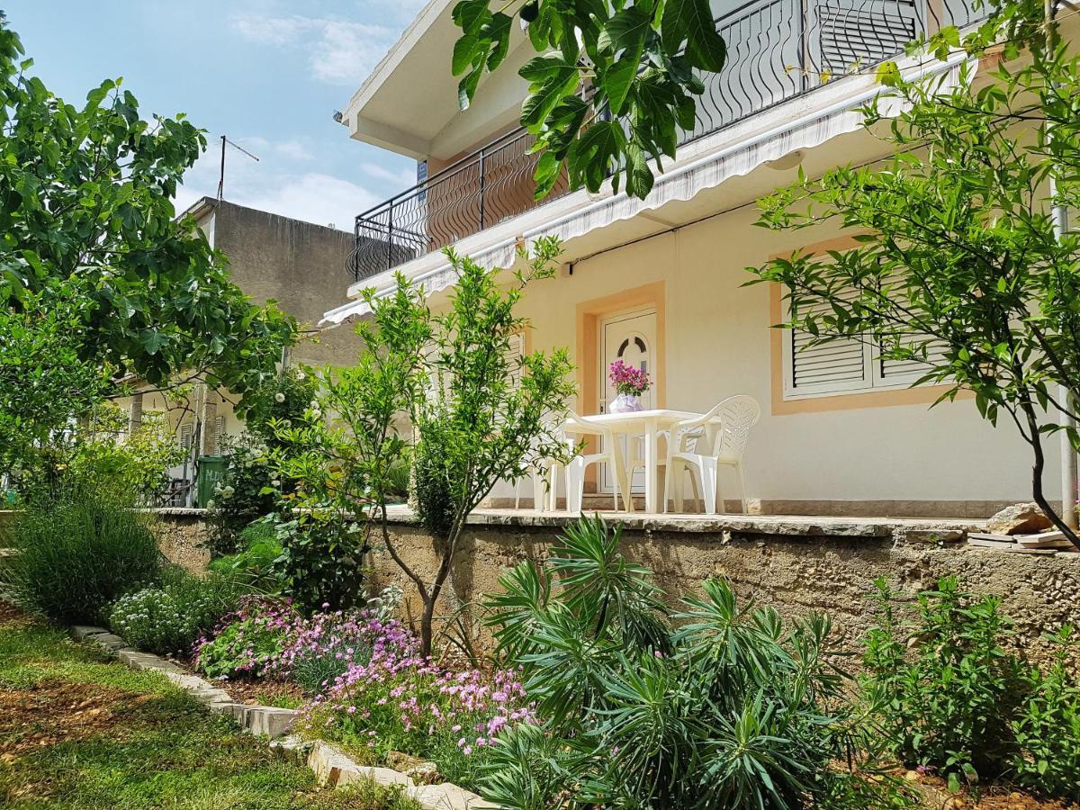 Apartmani Mlinar Gornji Karin Kültér fotó
