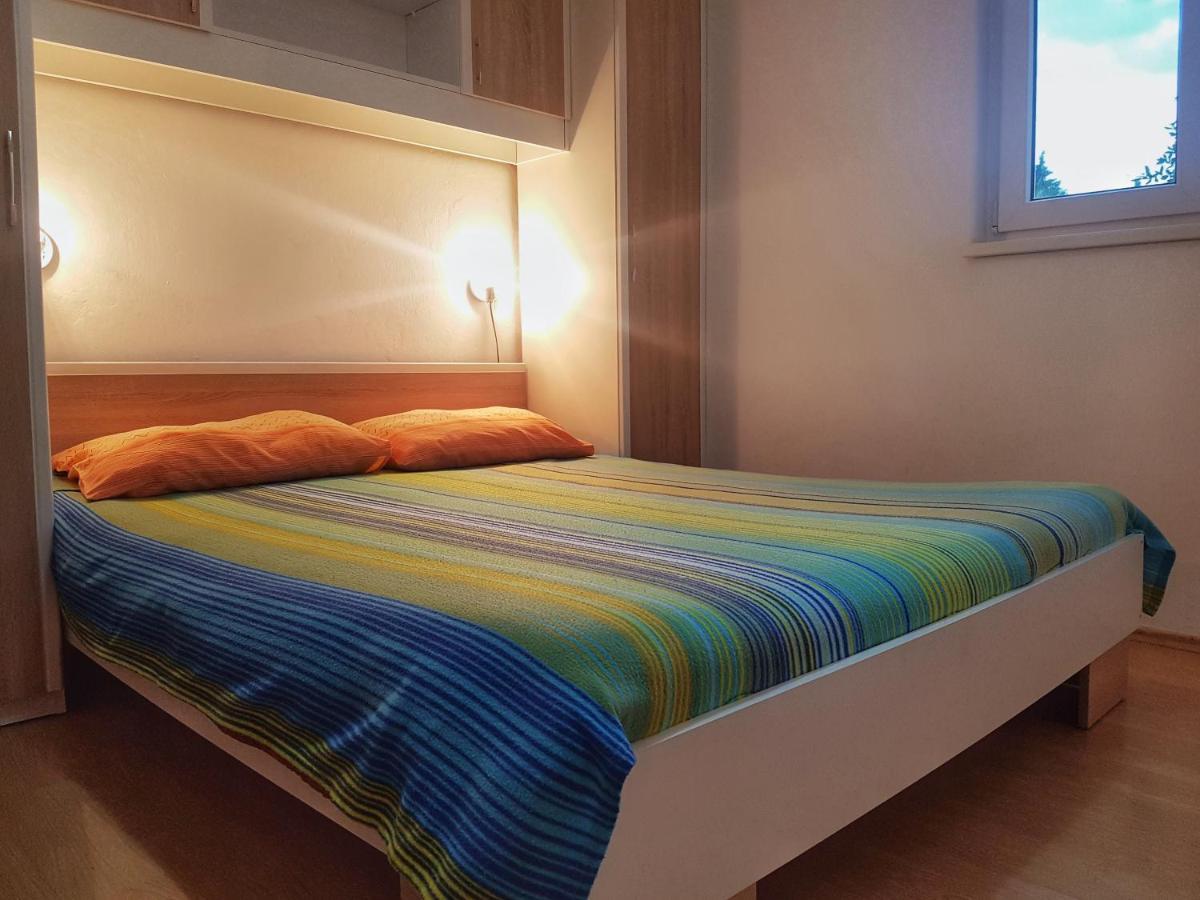Apartmani Mlinar Gornji Karin Kültér fotó